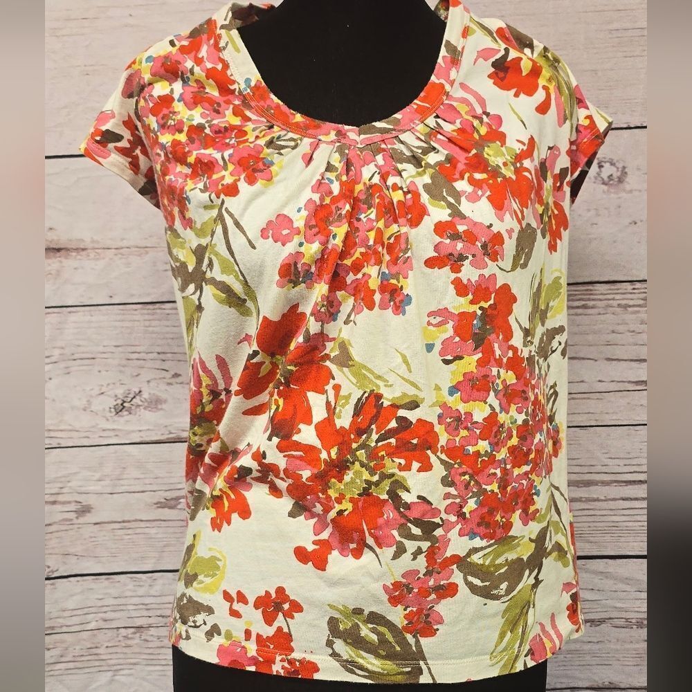 Womens floral shirt, short sleeve. Talbots